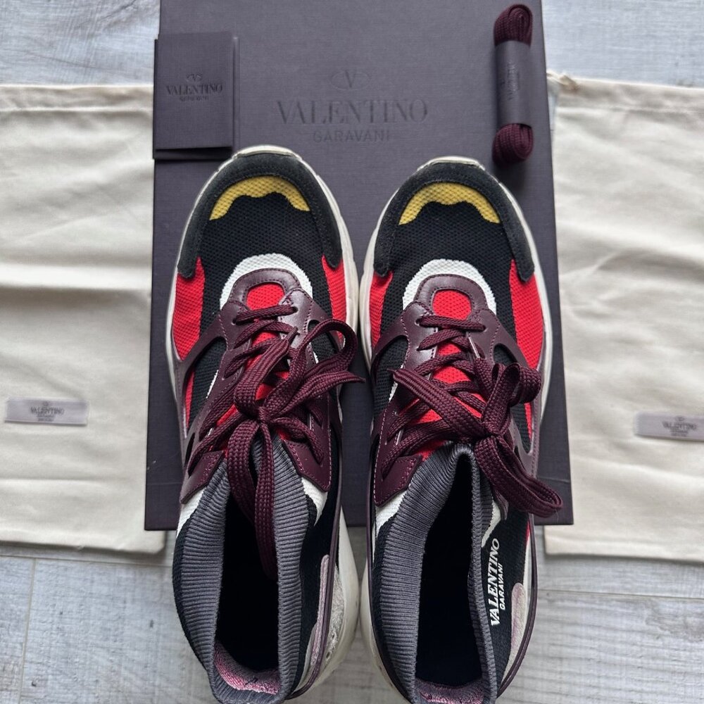 Valentino Garavani mens sneakers